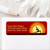 Étiquette Yoga Sunrise Pose Silhouette Retour Adresse Étique (En situation)