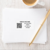 Étiquette Your Branded QR Code Name Address Labels Template (En situation)