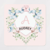 Étiquettes Bleu et rose Grandmillennial Ribbon Crest (Design 1)