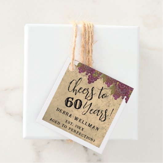 Étiquettes Cadeau 60e anniversaire Elégant vin à thème Merci (En situation)