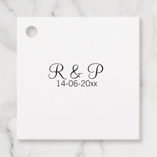 Étiquettes Cadeau Ajouter monogramme nom couple ajouter date année m (Devant)