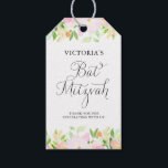 Étiquettes-cadeau Aquarelle Dainty Bat mitzvah Floral Merci<br><div class="desc">Un élégant et féminin Bat mitzvah floral merci tag cadeau avec des fleurs pastel aquarelle et un script lunatique. Cette invitation est l'accent parfait pour les sacs de faveur.</div>