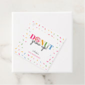 Étiquettes Cadeau Aquarelle d'anniversaire de naissance (En situation)