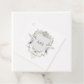 Étiquettes Cadeau Aquarelle Lakeside Mariage Monogram Crest (En situation)