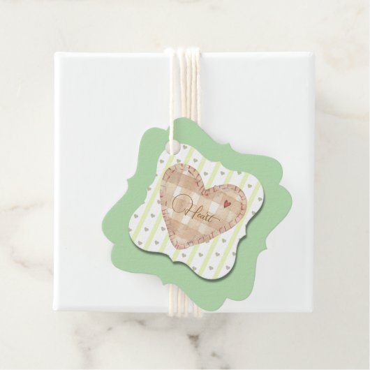 Étiquettes Cadeau Arrière - plan de verdure douce avec coeur moderne (En situation)