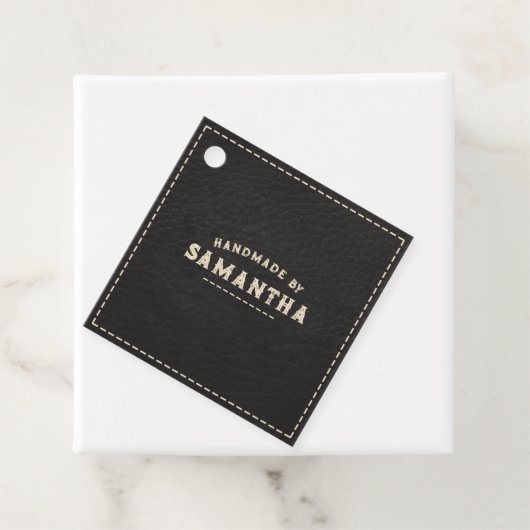 Étiquettes Cadeau Artiste en cuir Noir (En situation)