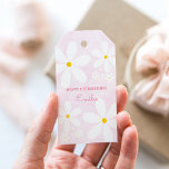Étiquettes-cadeau Baby Girl Daisy (Pink)<br><div class="desc">Gorgeous daisy design with a soft pink palette for a very special celebration.  Easily customize the name and event. Particularly perfect for a first birthday.  Be sure to check out the rest of my collection for more options.</div>