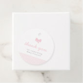 Étiquettes Cadeau baby shower arc rose En vichy (En situation)