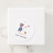Étiquettes Cadeau Baby shower rose ours en peluche (En situation)