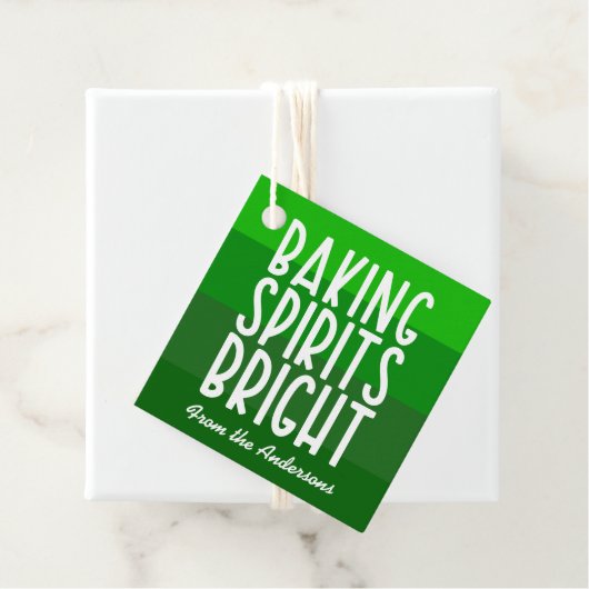 Étiquettes Cadeau Baking Spirits Bright Green Striped Christmas  (En situation)