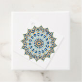 Étiquettes Cadeau Balise bleue et orange Mandala Favor (En situation)