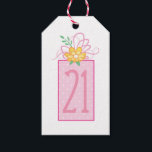Étiquettes-cadeau Balise cadeau 21st Birthday Cake Yellow Pink Green<br><div class="desc">Ajoutez la touche finale à vos cadeaux de 21e anniversaire avec un grand cadeau rose incluant des fleurs jaunes dans l'arc.</div>