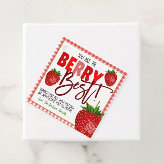 Étiquettes Cadeau Balise cadeau d'appréciation de fraise (En situation)