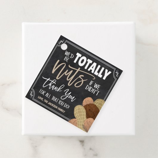 Étiquettes Cadeau Balise cadeau Nuts (En situation)