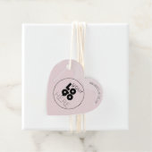 Étiquettes Cadeau Balise de blocage de forme de coeur rose du logo d (En situation)