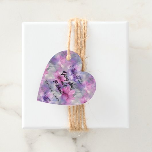 Étiquettes Cadeau Balise de produit de cosmétiques rose et violet (En situation)