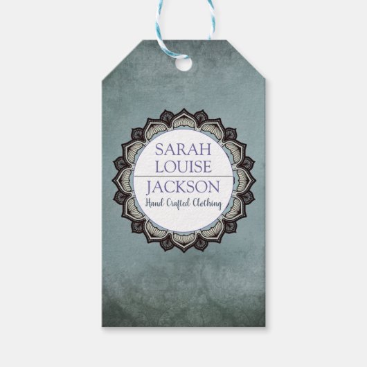 Étiquettes-cadeau Balise de vêtements faits main de Monogramme bleu  (Devant)