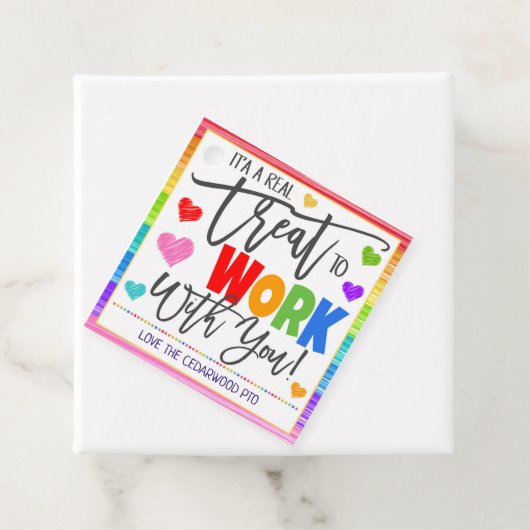 Étiquettes Cadeau Balises cadeaux Coworker (En situation)