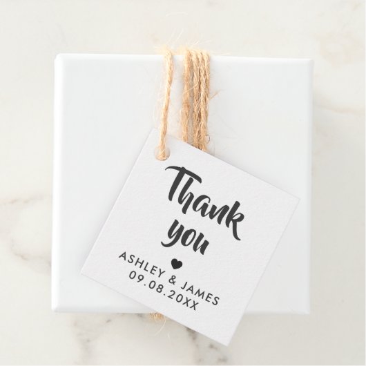 Étiquettes Cadeau Balises cadeaux Kraft Merci, Merci Mariage (En situation)