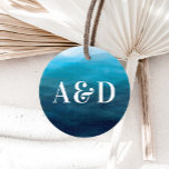 Étiquettes Cadeau Balises Cadeaux mariages, Blue Ocean Waves Aquarel<br><div class="desc">Moderne. Élégant. Cette suite fixe utilise des lignes épurées,  des polices de caractères classiques et une aquarelle avec des vagues bleues pour créer un look élégant pour votre journée spéciale.</div>
