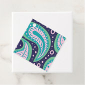 Étiquettes Cadeau Balises de préférence Paisley personnalisables (En situation)