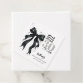 Étiquettes Cadeau Black Bow Moderne 30e anniversaire (En situation)