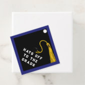 Étiquettes Cadeau Bleu Graduation (En situation)