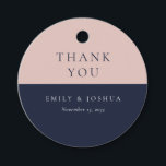 Étiquettes Cadeau Blush Navy Mariage moderne<br><div class="desc">Blush Navy Blue Modern Wedding Favoriser Tags</div>