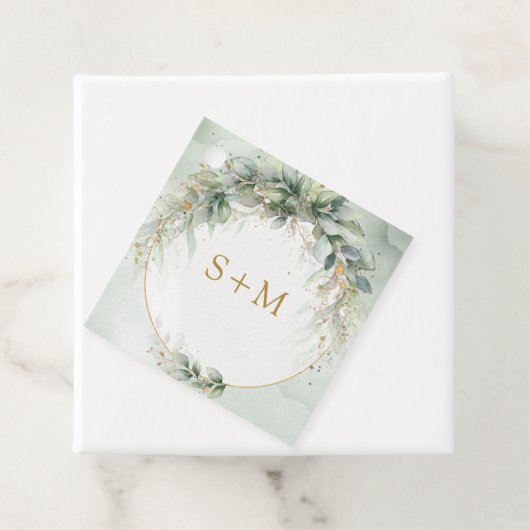Étiquettes Cadeau Boho aquarelle eucalyptus or cadre initiales (En situation)