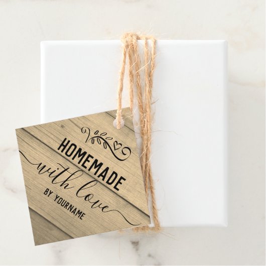 Étiquettes Cadeau Bois Fancy Script fait maison avec amour Affaires (En situation)