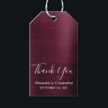 Étiquettes-cadeau Bourgogne canneberge Mariage moderne Merci<br><div class="desc">Purple Bourgogne canneberge Moderne et élégant Merci de mariage Favor Tags cadeaux. Ces étiquettes Cadeaux Marsala Maroon Wedding Favor peuvent être customisées pour inclure votre nom et votre date de mariage. Les étiquettes cadeaux élégantes en métal brossé font partie de la collection Mariage Bourgogne. Si vous souhaitez faire correspondre des...</div>