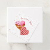 Étiquettes Cadeau Brunch rose pour baby shower (En situation)