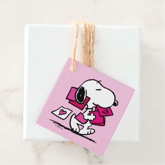 Étiquettes Cadeau cacahuètes | Saint Valentin | Snoopy Avec Valentin (En situation)