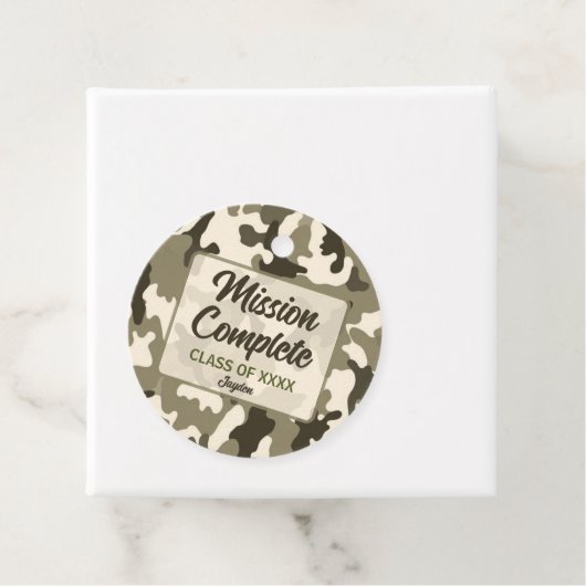 Étiquettes Cadeau Camouflage Rustique Teintes Terreuses de Brun et d (En situation)