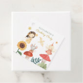 Étiquettes Cadeau Champignon d'Anniversaire Fée Enchantée (En situation)