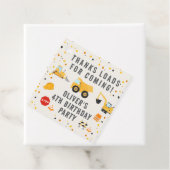 Étiquettes Cadeau Chariots de construction fête d'anniversaire (En situation)