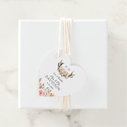 Étiquettes Cadeau Charm rose Fleurs rousses Antlers Mariage Monogram (En situation)