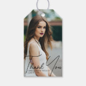 Étiquettes-cadeau Chic Graduation Photo Merci Black Script Party (Devant)