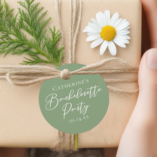 Étiquettes Cadeau Chic Sage Green Bachelorette Party Personalized