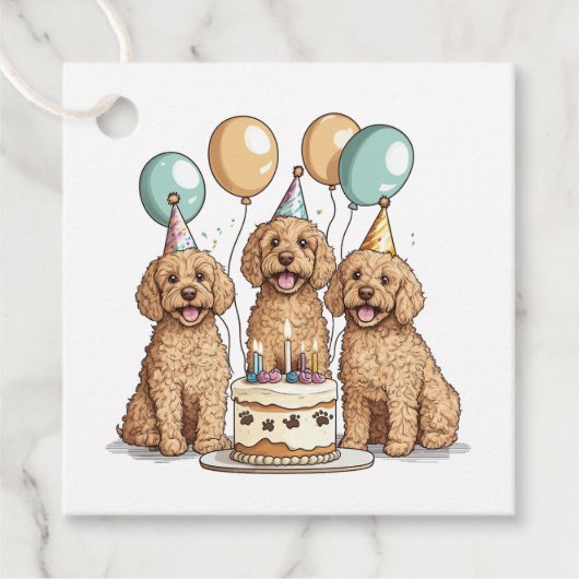 Étiquettes Cadeau Chiens de Goldendoodle d'anniversaire (Devant)