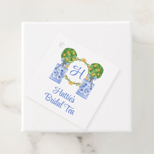 Étiquettes Cadeau Chinoiserie Aquarelle Topiaire Monogrammé Citron (En situation)