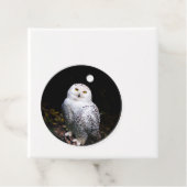 Étiquettes Cadeau Chouette hivernale majestueuse (En situation)
