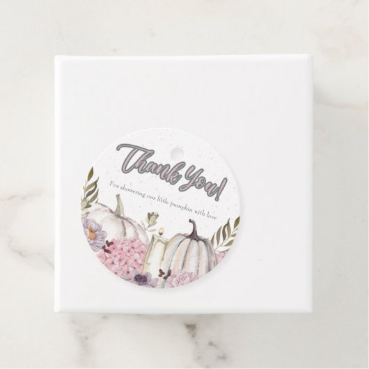 Étiquettes Cadeau Citrouille fille Baby shower rose Cercle Merci (En situation)