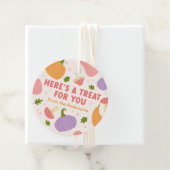 Étiquettes Cadeau Citrouilles et champignons d'Halloween (En situation)