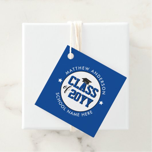 Étiquettes Cadeau Classe de 2024 Elegant Blue Graduation Party (En situation)