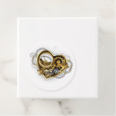 Étiquettes Cadeau Cœur Steampunk avec un Manomètre (En situation)