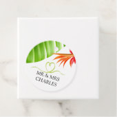 Étiquettes Cadeau Cœur Vert et Feuilles et Fleurs Tropicales (En situation)