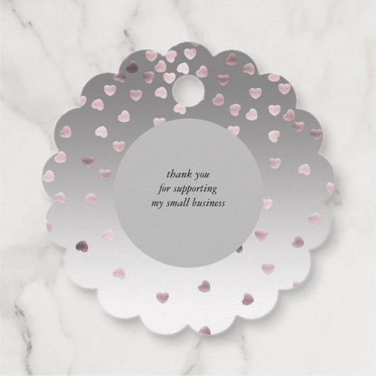 Étiquettes Cadeau Coeurs roses faits main avec monogramme d'amour (Dos)