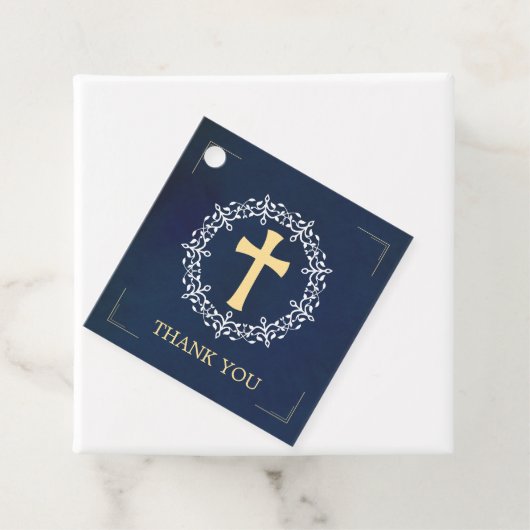 Étiquettes Cadeau Confirmation de la couronne de Croix Bleue (En situation)