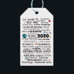 Étiquettes-cadeau Convid-19 Mondial Pandemic Commemorative Personnal<br><div class="desc">Avec la pandémie mondiale du 19 novembre, tout le monde dans le monde a été affecté d'une manière ou d'une autre. Cette année n'a pas été comme les autres, cette étiquette de noël est une grande touche de finition à votre emballage pour vos amis et votre famille. Le tag de...</div>